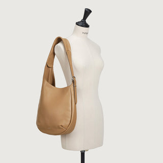 Halfmoon Aterre Hobo M Caramel Brown