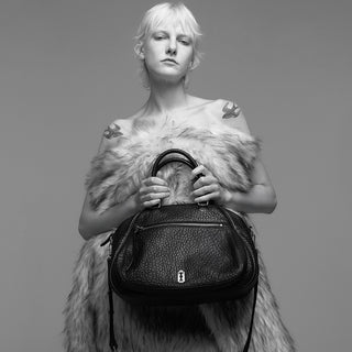 [予約販売/12月下旬入荷] Halfmoon Baggy Tote M Black