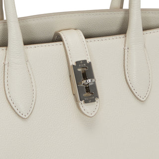 Toque Trophy Tote S Soft Ivory