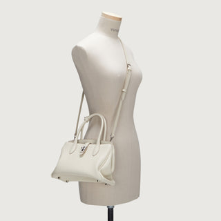 Toque Trophy Tote S Soft Ivory