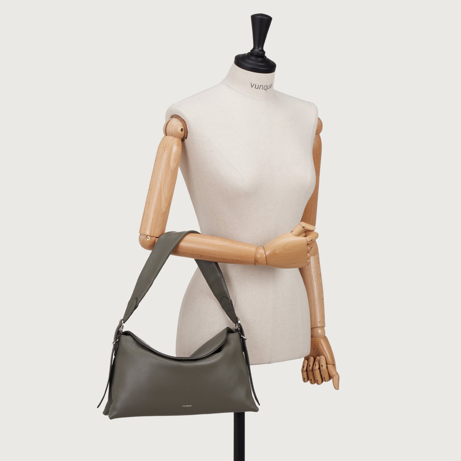 きさらぎ　0913 Halfmoon Aterre Shoulder S Ash Khaki – vunque