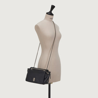 [予約販売/10月下旬入荷] Perfec Flap Chain Shoulder M Black