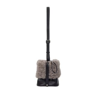 [予約販売/12月中旬入荷] Perfec Fuzzy Shoulder S Black